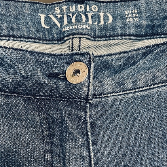 Studio Untold Jeans Pearls - Picture 6 of 9